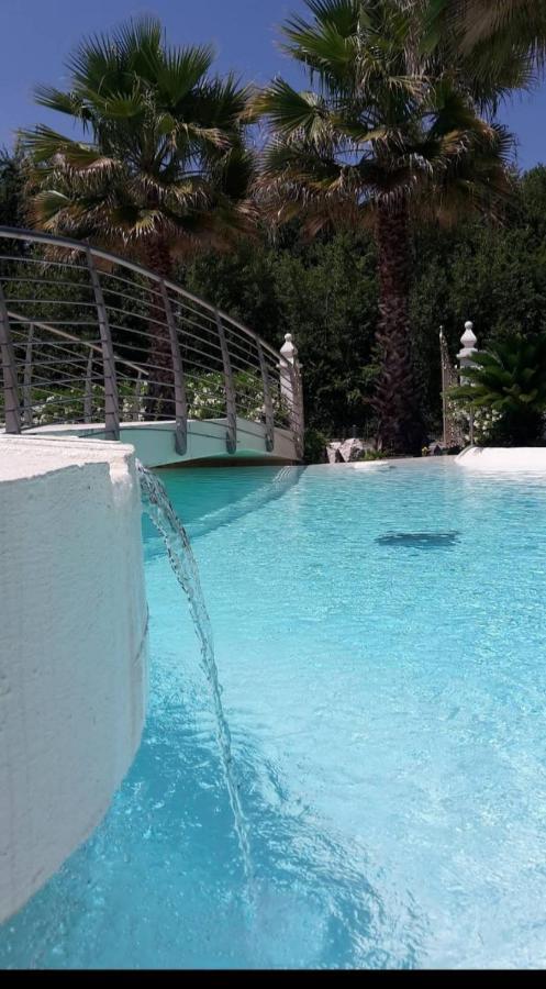 Appartamento Elite Du Lac Desenzano del Garda Bagian luar foto